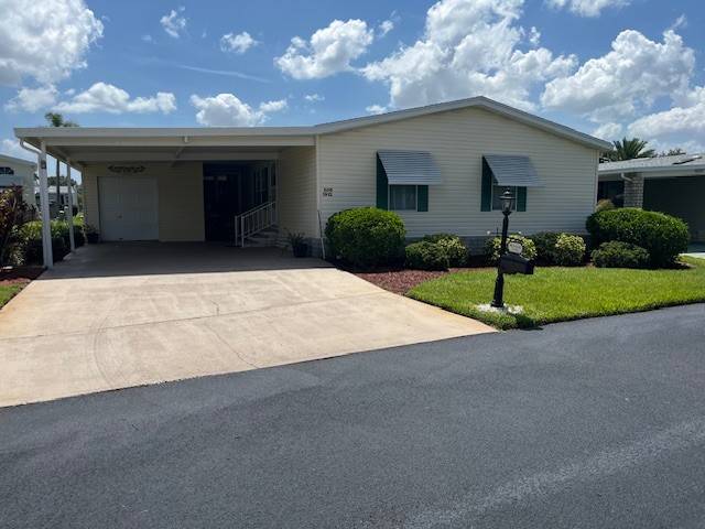 Winter Haven, FL Mobile Home for Sale located at 1912 Hazeltine Way Four Lakes Golf Club